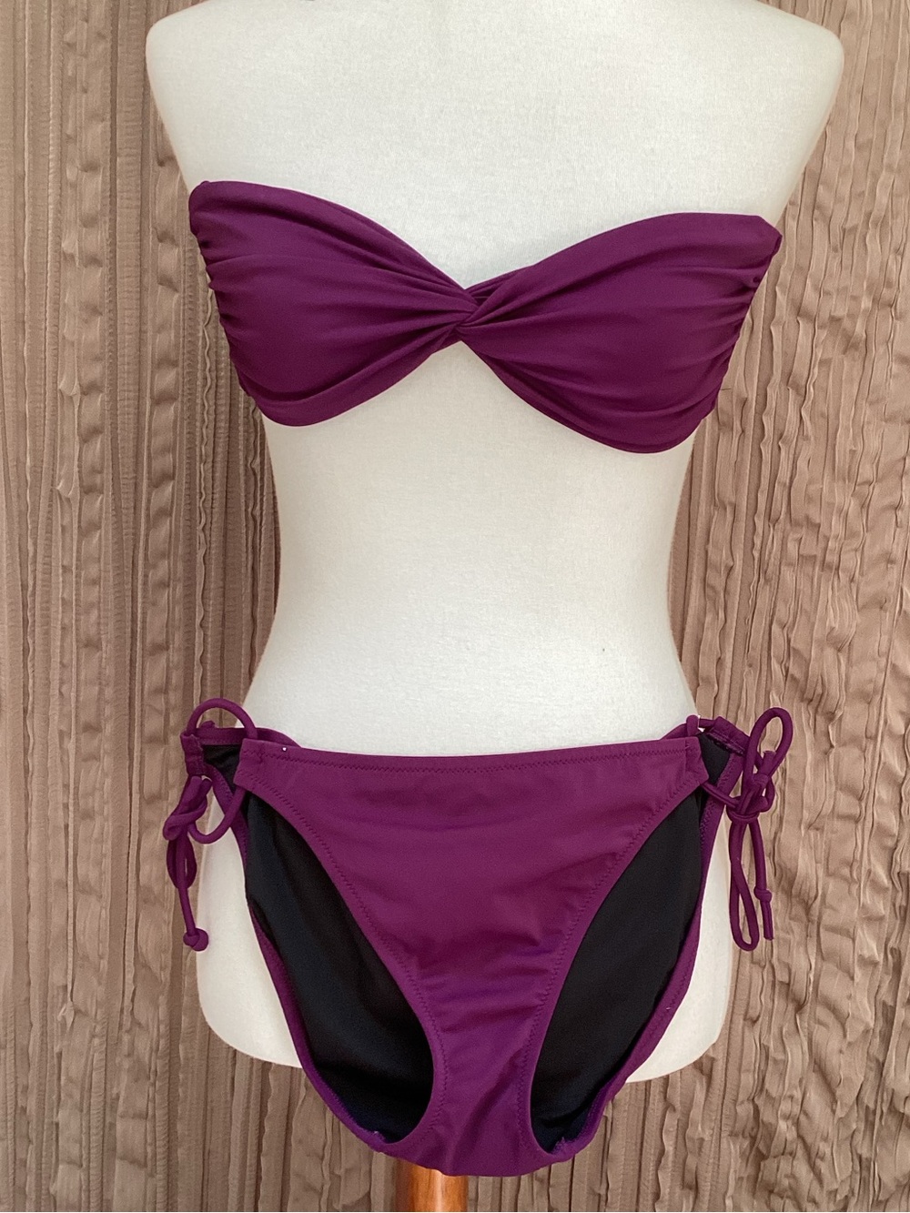 Victoria’s Secret Strapless Twist Bikini,bottom string ties,top is L,bottom is M